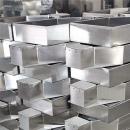 Cabinet cabinet processing must pay attention to density